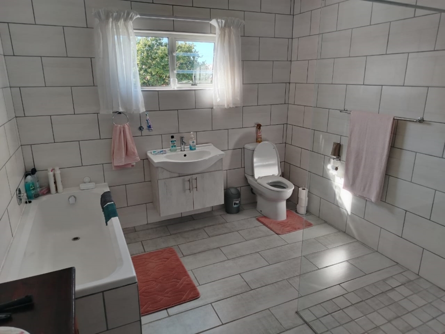 3 Bedroom Property for Sale in Retief Eastern Cape